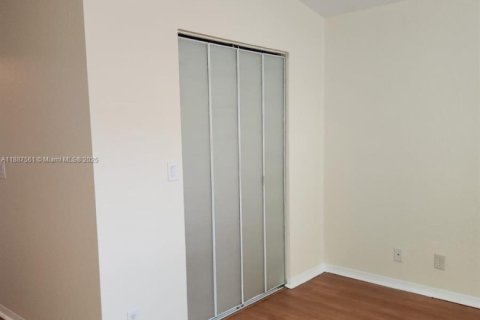 Купить таунхаус в Санрайз, Флорида 4 спальни, 171.68м2, № 1940891 - фото 20