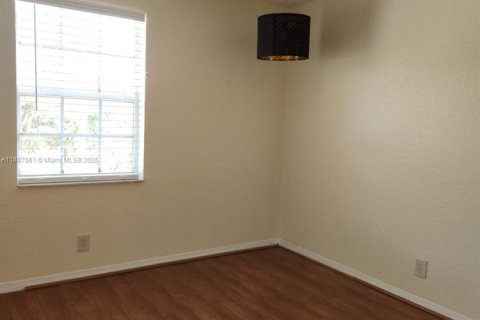 Купить таунхаус в Санрайз, Флорида 4 спальни, 171.68м2, № 1940891 - фото 10