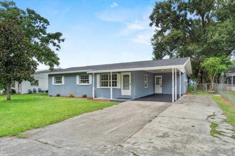 House in Lakeland, Florida 3 bedrooms, 109.16 sq.m. № 1903827 - photo 2