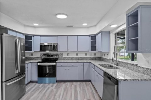 House in Lakeland, Florida 3 bedrooms, 109.16 sq.m. № 1903827 - photo 9