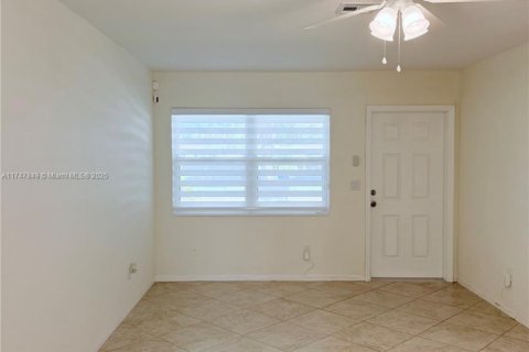 Condominio en venta en Lighthouse Point, Florida, 1 dormitorio, 63.17 m2 № 1863516 - foto 6