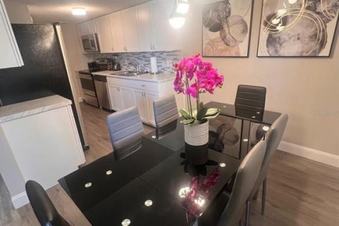 Copropriété à louer à Orlando, Floride: 2 chambres, 97.36 m2 № 1778428 - photo 4