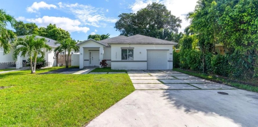 Villa ou maison à Miami, Floride 3 chambres, 169.73 m2 № 1968500