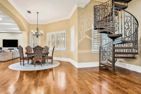 House in Lake Mary, Florida 10 bedrooms, 1469.81 sq.m. № 1778263 - photo 14