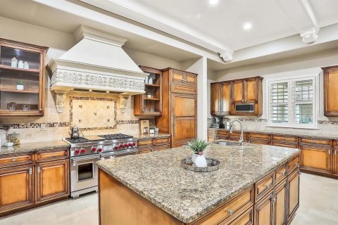 House in Lake Mary, Florida 10 bedrooms, 1469.81 sq.m. № 1778263 - photo 20