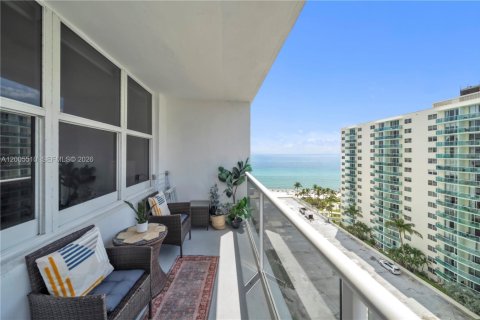 Condo in Hollywood, Florida, 1 bedroom  № 2069543