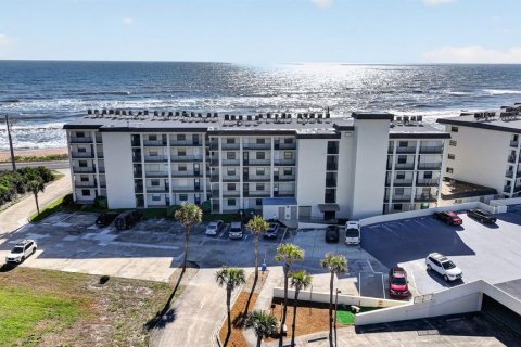 Condominio en Ormond Beach, Florida, 2 dormitorios  № 2214861