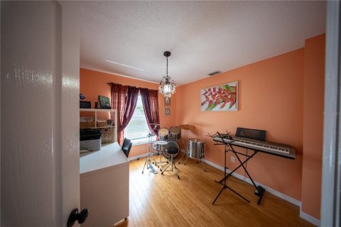 Villa ou maison à vendre à Orlando, Floride: 5 chambres, 227.98 m2 № 2431639 - photo 18