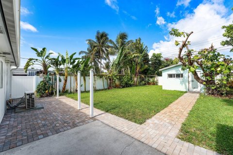 Villa ou maison à vendre à Lantana, Floride: 3 chambres, 110.55 m2 № 2245896 - photo 26