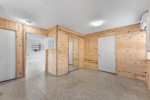 Villa ou maison à vendre à Lantana, Floride: 3 chambres, 110.55 m2 № 2245896 - photo 13