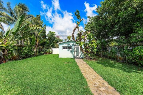 Villa ou maison à vendre à Lantana, Floride: 3 chambres, 110.55 m2 № 2245896 - photo 24