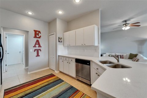 Villa ou maison à vendre à Brandon, Floride: 4 chambres, 213.02 m2 № 1815505 - photo 23