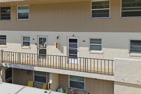 Condo in Ocoee, Florida, 2 bedrooms № 2211776