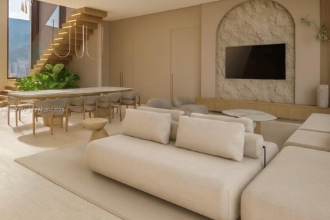 Купить виллу или дом в Лайтхаус-Пойнт, Флорида 5 спален, № 1985976 - фото 2