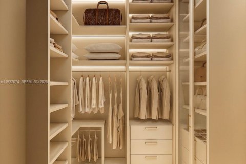 Купить виллу или дом в Лайтхаус-Пойнт, Флорида 5 спален, № 1985976 - фото 6