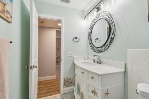 Condo in Saint Petersburg, Florida, 2 bedrooms  № 1845044 - photo 17