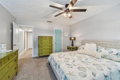 Condo in Saint Petersburg, Florida, 2 bedrooms  № 1845044 - photo 14