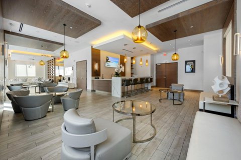 Condominio en alquiler en Miami, Florida, 2 dormitorios, 98.85 m2 № 2076606 - foto 27