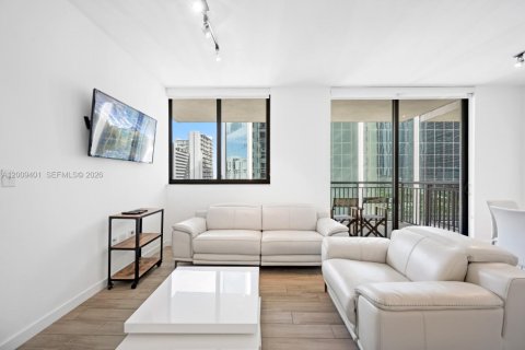 Condominio en alquiler en Miami, Florida, 2 dormitorios, 98.85 m2 № 2076606 - foto 9