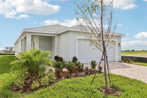 Casa en venta en Winter Haven, Florida, 3 dormitorios, 150.87 m2 № 1902649 - foto 3