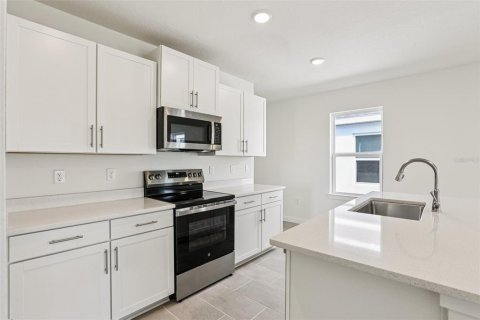 Casa en venta en Winter Haven, Florida, 3 dormitorios, 150.87 m2 № 1902649 - foto 9