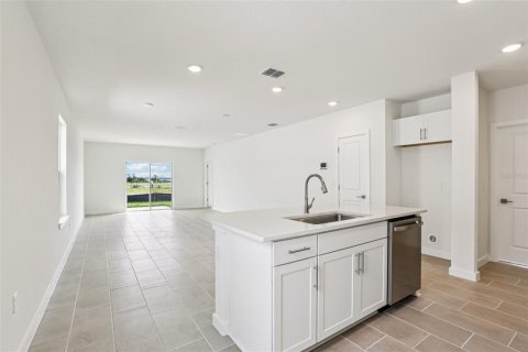 Casa en venta en Winter Haven, Florida, 3 dormitorios, 150.87 m2 № 1902649 - foto 11