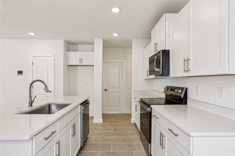 Casa en venta en Winter Haven, Florida, 3 dormitorios, 150.87 m2 № 1902649 - foto 10