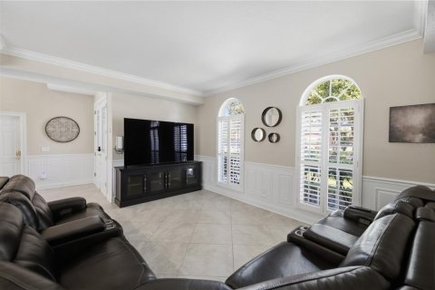 House in Odessa, Florida 5 bedrooms, 323.58 sq.m. № 2416563 - photo 8