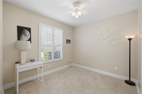 House in Odessa, Florida 5 bedrooms, 323.58 sq.m. № 2416563 - photo 22