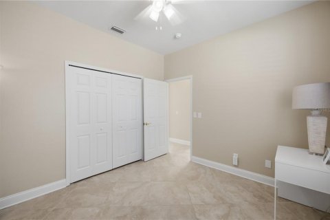 House in Odessa, Florida 5 bedrooms, 323.58 sq.m. № 2416563 - photo 23