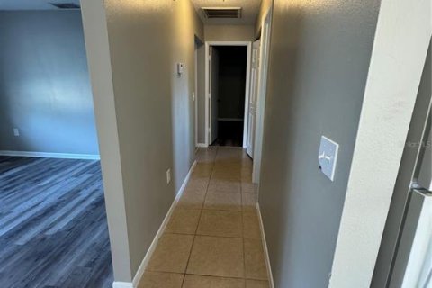 Apartment in Lakeland, Florida 2 bedrooms, 92.9 sq.m. № 2394146 - photo 8