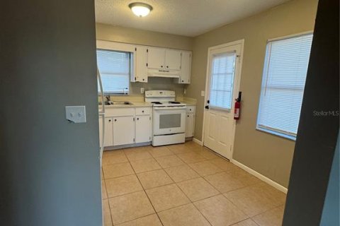 Apartment in Lakeland, Florida 2 bedrooms, 92.9 sq.m. № 2394146 - photo 5