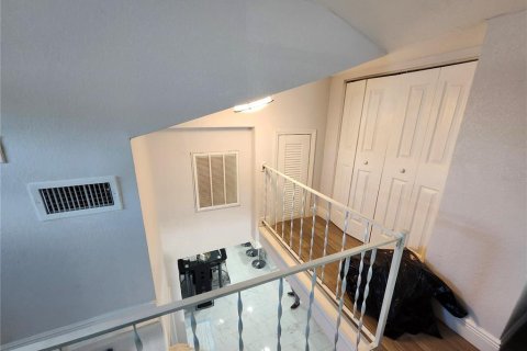 House in Riverview, Florida 4 bedrooms, 230.96 sq.m. № 2128010 - photo 23
