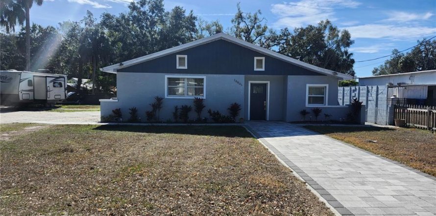House in Riverview, Florida 4 bedrooms, 230.96 sq.m. № 2128010