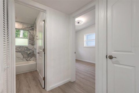 House in Daytona Beach, Florida 2 bedrooms, 77.57 sq.m. № 1883312 - photo 8
