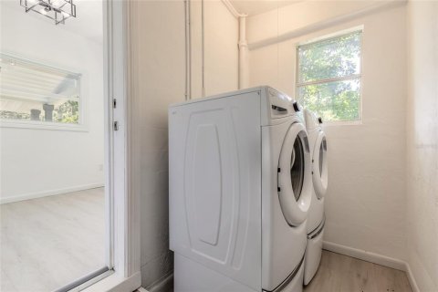 Casa en venta en Daytona Beach, Florida, 2 dormitorios, 77.57 m2 № 1883312 - foto 19