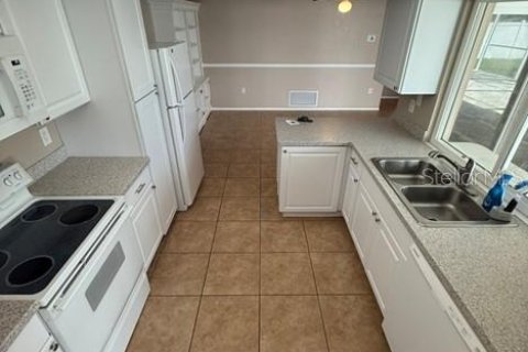 House in Sarasota, Florida 3 bedrooms, 141.3 sq.m. № 2207964 - photo 30