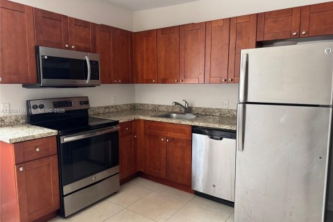 Apartment in Hollywood, Florida 1 bedroom, 2677.81 sq.m. № 2068651