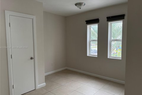 Apartment in Hollywood, Florida 1 bedroom, 2677.81 sq.m. № 2068651 - photo 23