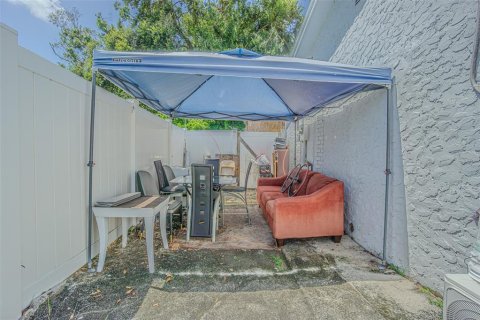 Casa en venta en Tampa, Florida, 4 dormitorios, 122.26 m2 № 1851422 - foto 20