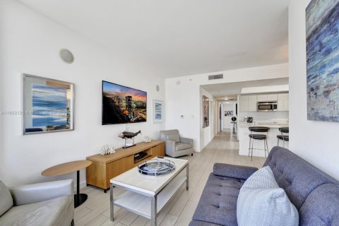 Copropriété à louer à Hallandale Beach, Floride: 4 chambres, 146.51 m2 № 1934608 - photo 5