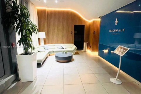 Copropriété à louer à Hallandale Beach, Floride: 4 chambres, 146.51 m2 № 1934608 - photo 20