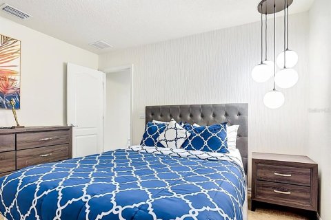 Casa en venta en Kissimmee, Florida, 9 dormitorios, 407.93 m2 № 2203035 - foto 8