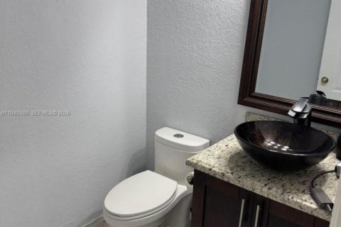 Купить таунхаус в Мирамар, Флорида 2 спальни, 111.95м2, № 2002623 - фото 30