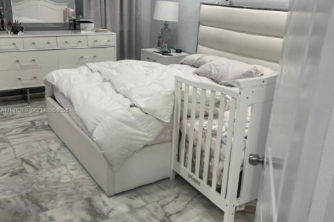 Купить таунхаус в Мирамар, Флорида 2 спальни, 111.95м2, № 2002623 - фото 3