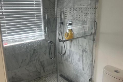 Купить таунхаус в Мирамар, Флорида 2 спальни, 111.95м2, № 2002623 - фото 25