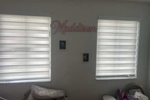 Купить таунхаус в Мирамар, Флорида 2 спальни, 111.95м2, № 2002623 - фото 18