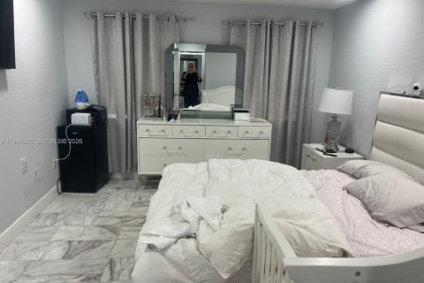 Купить таунхаус в Мирамар, Флорида 2 спальни, 111.95м2, № 2002623 - фото 28