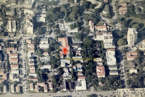 Propiedad comercial en venta en Coral Gables, Florida № 1985066 - foto 22