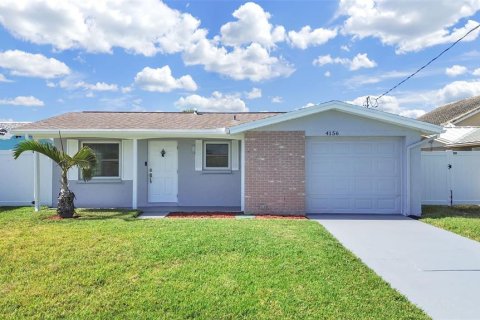 Villa ou maison à New Port Richey, Floride 2 chambres, 91.79 m2 № 2374064